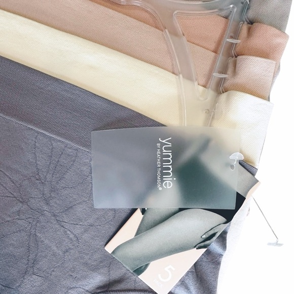 Yummie 5-PK Seamless Briefs Panties - Picture 5 of 7